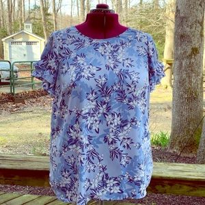 Lane Bryant flutter sleeve top